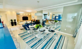 Apartamento de Alto Padrão - Estilo Navy - Próximo ao mar - 3 Suítes / 2 Garagens